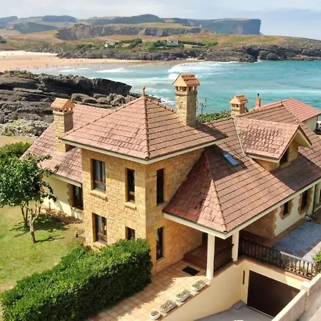 La Casona De La Playa * Ajo