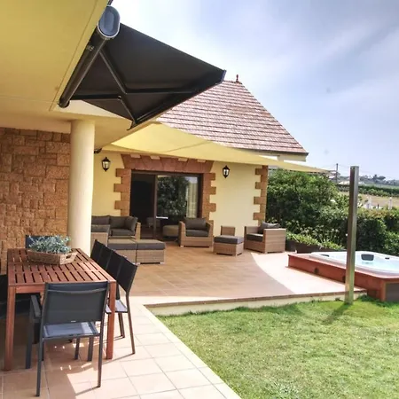 Villa La Casona De La Playa Ajo