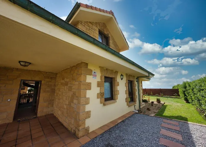 Villa La Casona De La Playa *